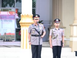 Kepolisian Daerah Jambi melaksanakan Upacara Dalam Rangka Memperingati Hari Juang Polri Tahun 2024 di lapangan hitam Mapolda Jambi.