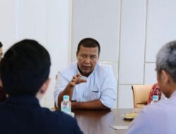 Romi Hariyanto Bupati Tanjung Jabung Timur Bersepakat dengan President Director PetroChina Untuk Hak Pengelolaan Gas Sebesar 5 MMBTU