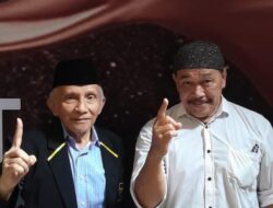 PROF DR SUTAN NASOMAL PAKAR HUKUM MENYESALKAN VIRAL KASUS BUPATI BERAU MUTASI PEGAWAI DIUJUNG MASA JABATAN!!!